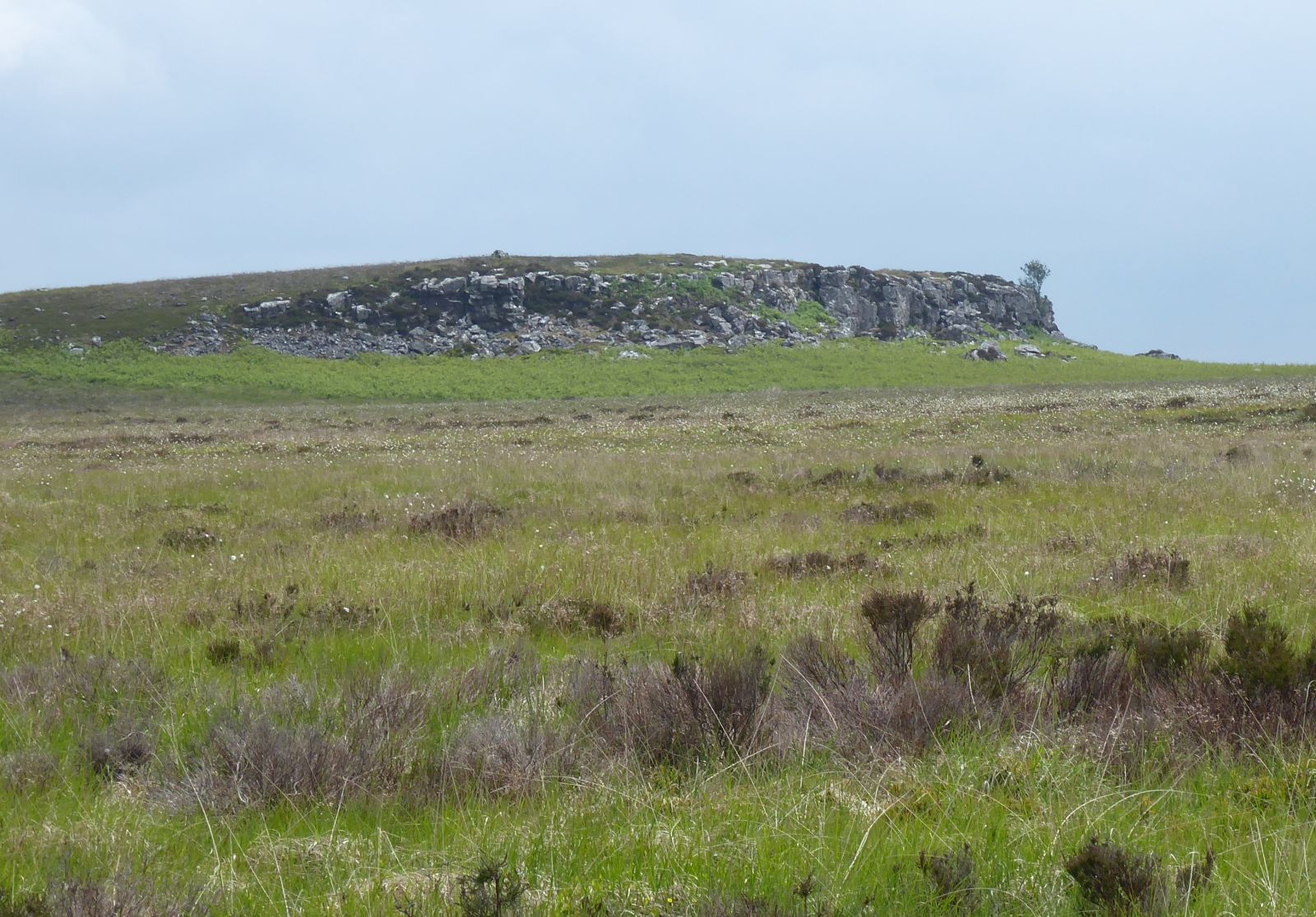 Little Callerhues Crag